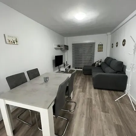 Apartamento Delicias Con Parking Apartamento *